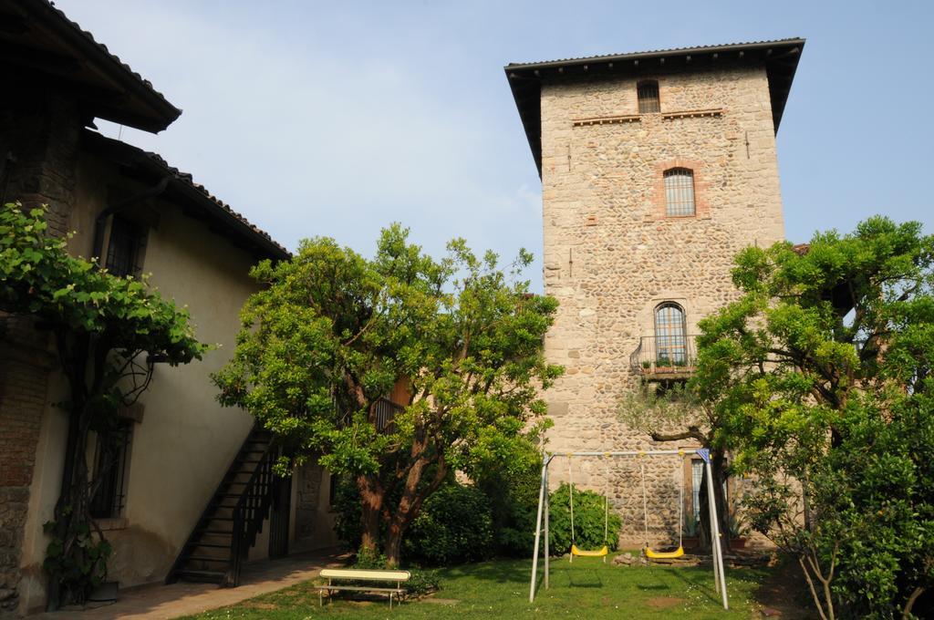 La Torre Medioevale Marne di Filago Exterior foto