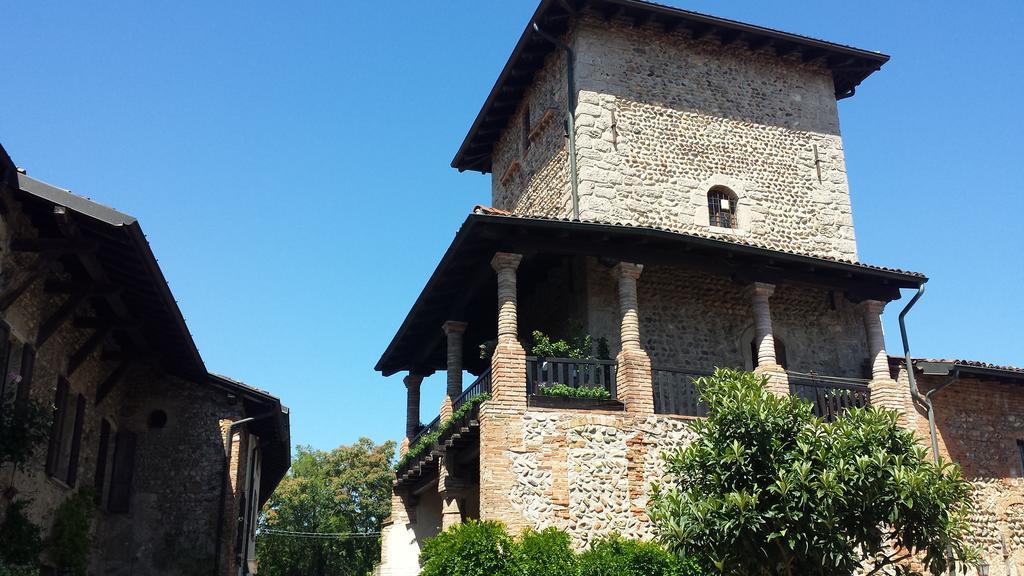 La Torre Medioevale Marne di Filago Exterior foto